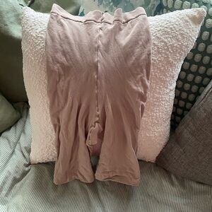 SPANX Smoothing Garment, Size D